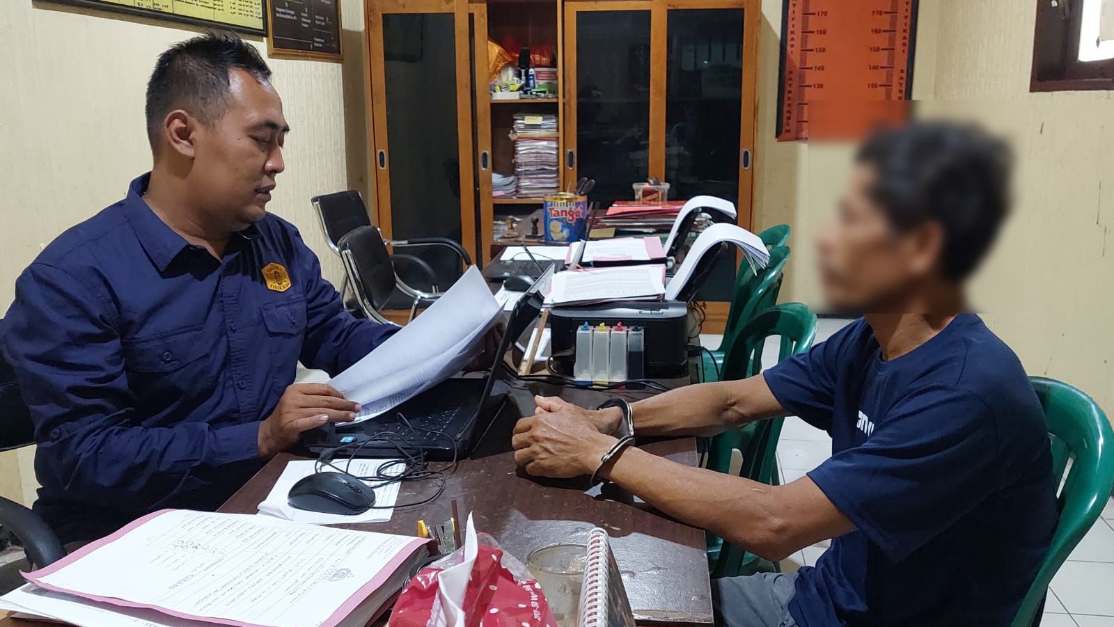 Rumah Sepi, Ayah Tiri di Jember Perkosa Putrinya Berkali-kali