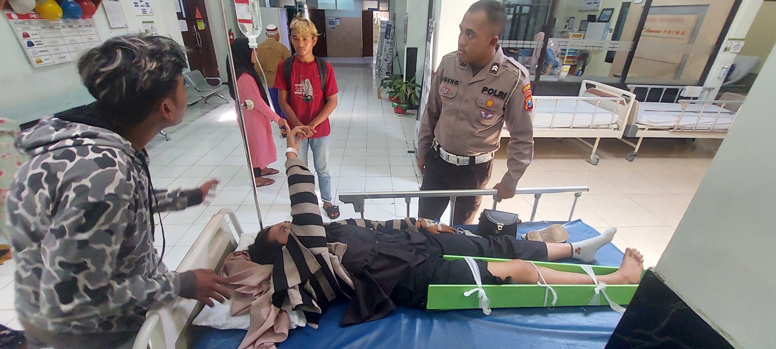 Dahului Truk dari Sisi Kiri, Pengendara Motor Meninggal Dunia di Mangli Jember