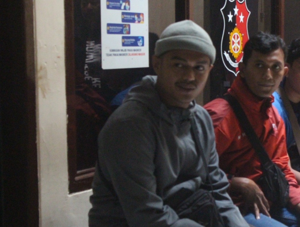 Jurnalis Trans Media Dipiting Oknum Satpam saat Meliput Kebakaran GM Plaza Lumajang