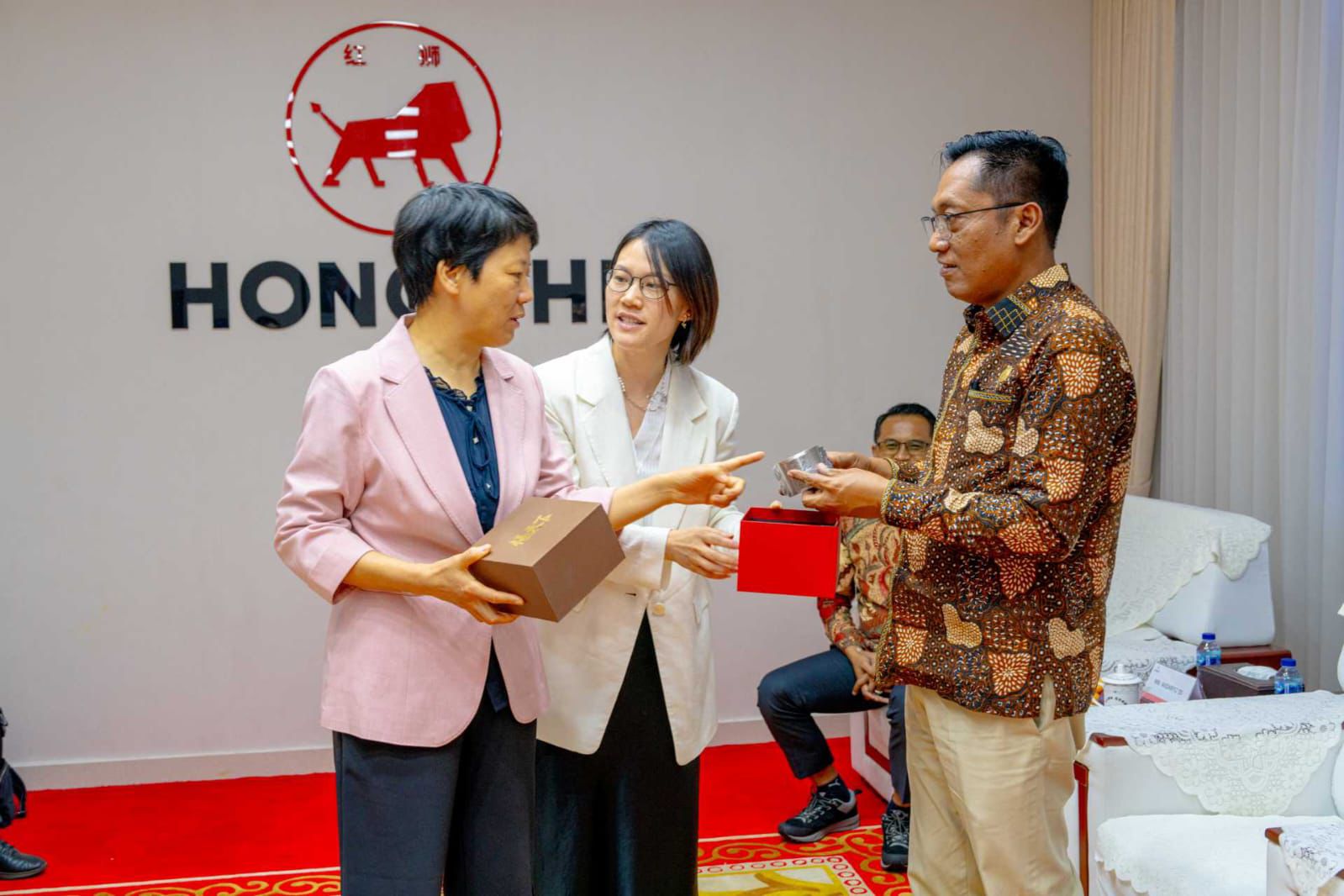 Wakil Rakyat Tiongkok Kunjungi Jember, Tawarkan Investasi Manufaktur hingga Pendidikan