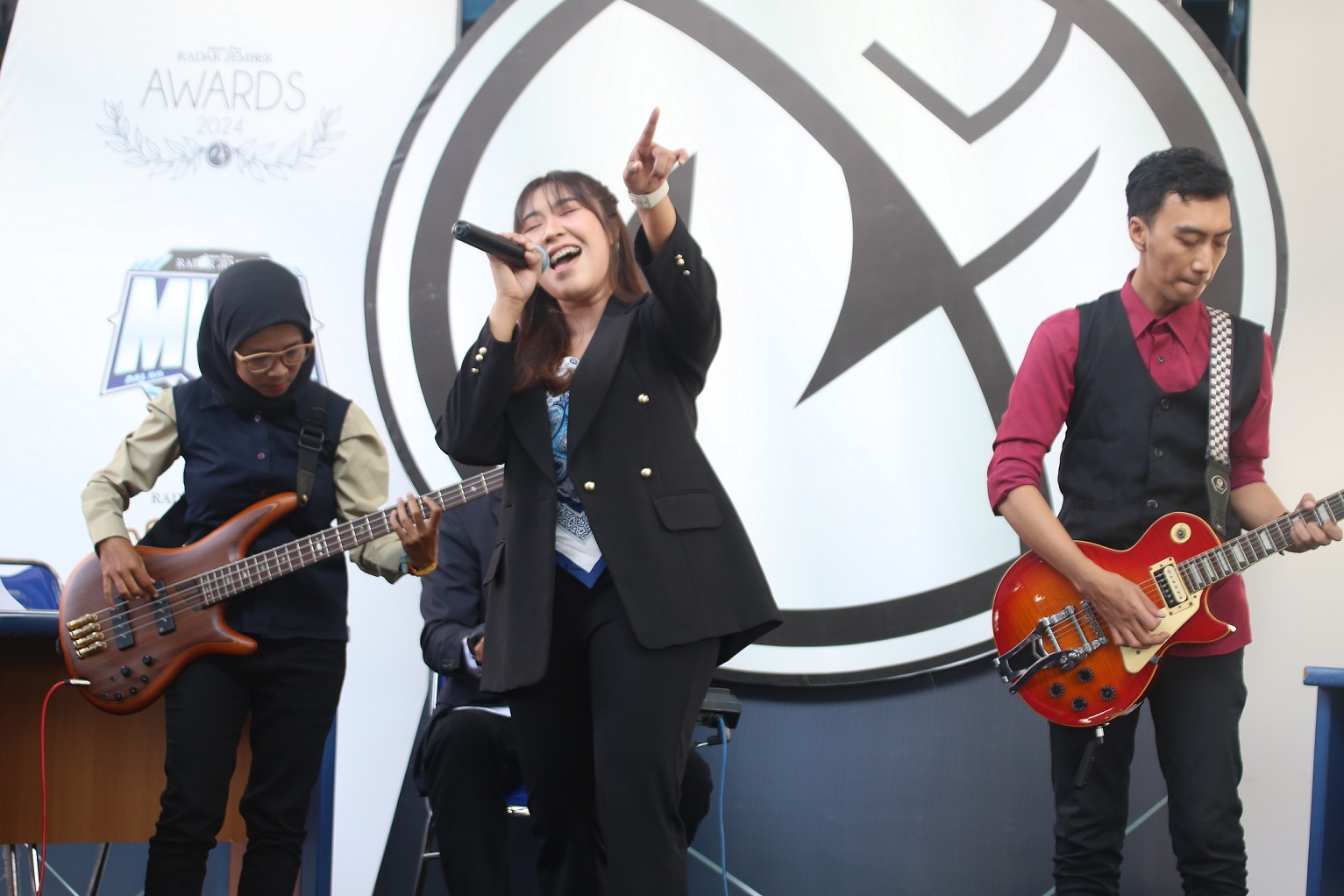 Band Jember Ini Ikut Meriahkan HUT ke-25 Jawa Pos Radar Jember