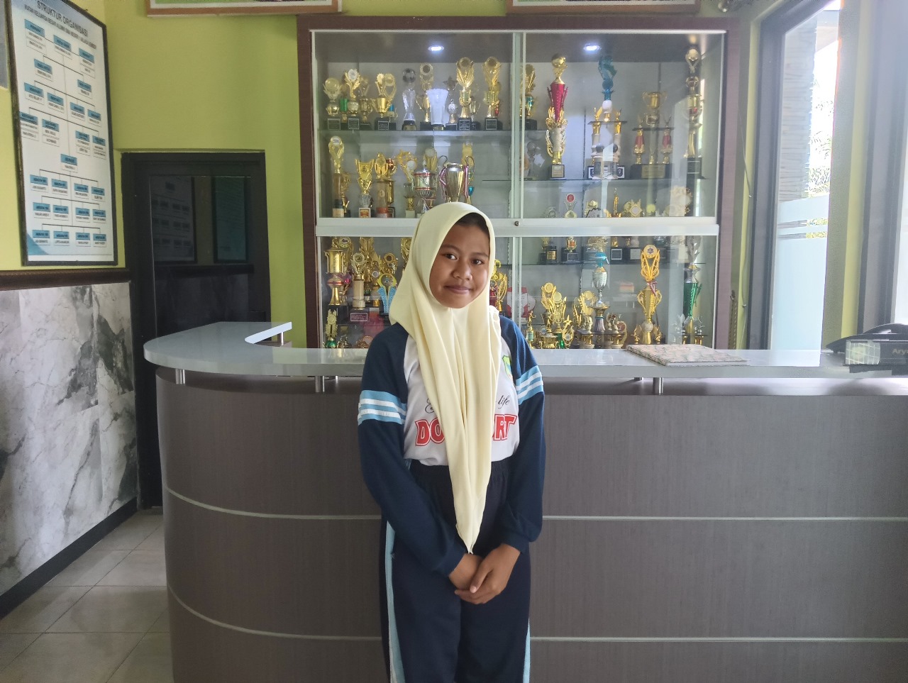 Atlet Muda SMAN Arjasa Tampil Gemilang, Navisah Nur Riski Raih Juara 3 UNEJ CUP VII