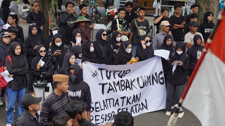 10 Menit Paham Demo Tutup Tambak Udang di Pesisir Selatan Jember