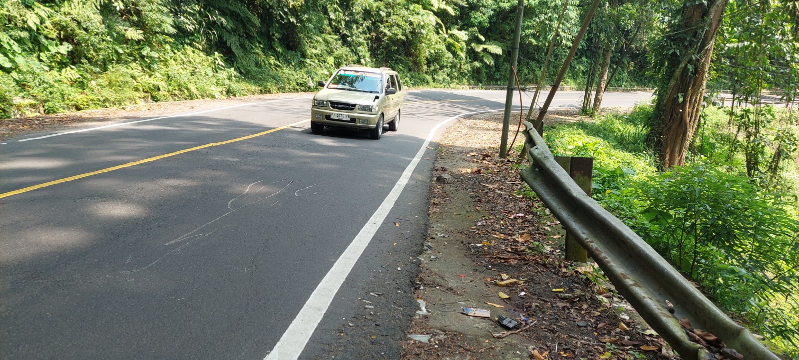 Pengendara Motor Tabrak Truk di Gumitir Jember