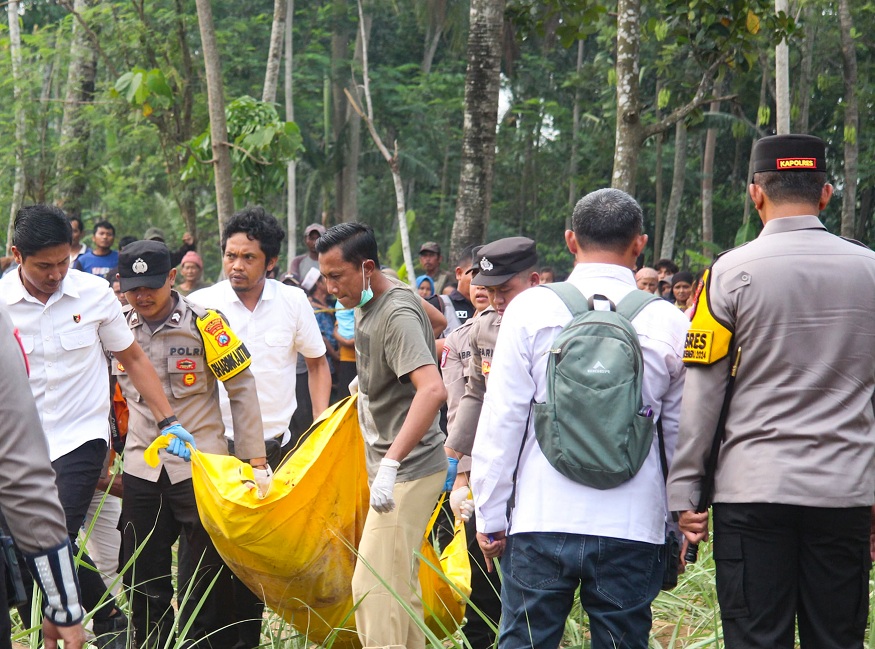 Ditemukan Meninggal Dunia di Kebun Tebu Lumajang, Diduga Korban Pembunuhan
