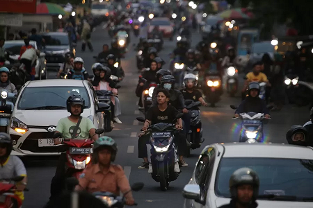 Uji Coba Sistem Satu Arah Kawasan Kampus Jember Dihentikan? Cek Faktanya