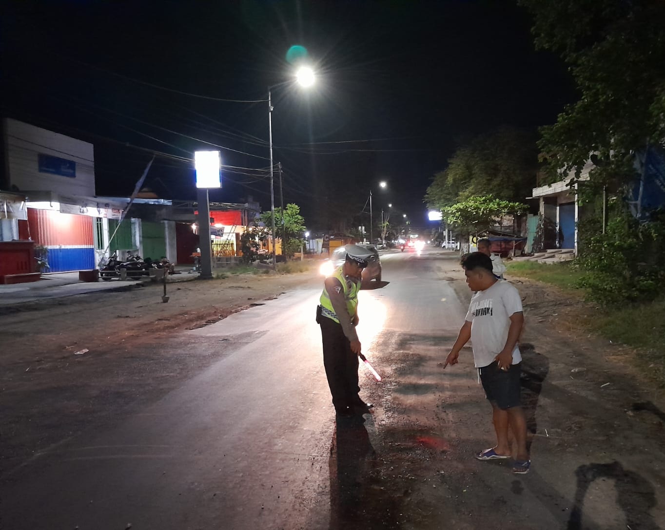 Oleng Hindari Jalan Berlubang, Mahasiswi Jember Tewas Terlindas Truk